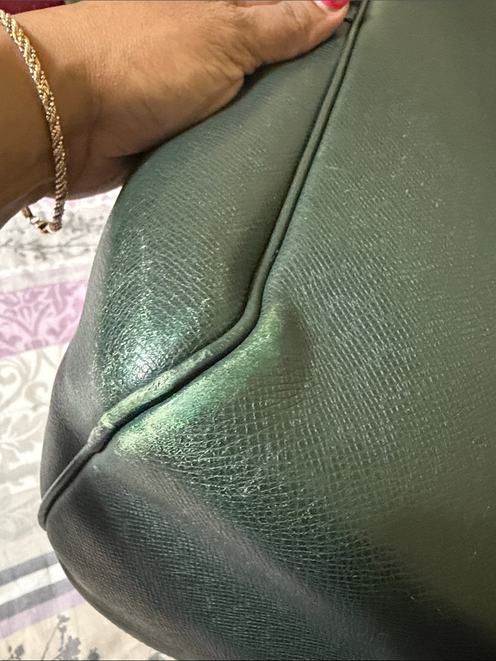 Louis Vuitton Green Leather Travel Duffel with Gold-Tone Hardware . - Picture 5 of 12